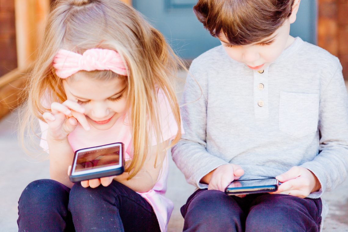 effet écrans enfants smartphone